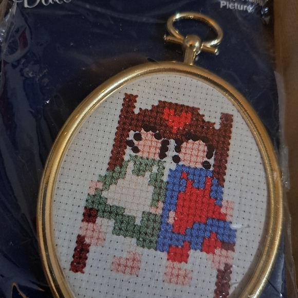 Dale Burdett 1980's Cross Stitch bundle - Picture 4 of 5